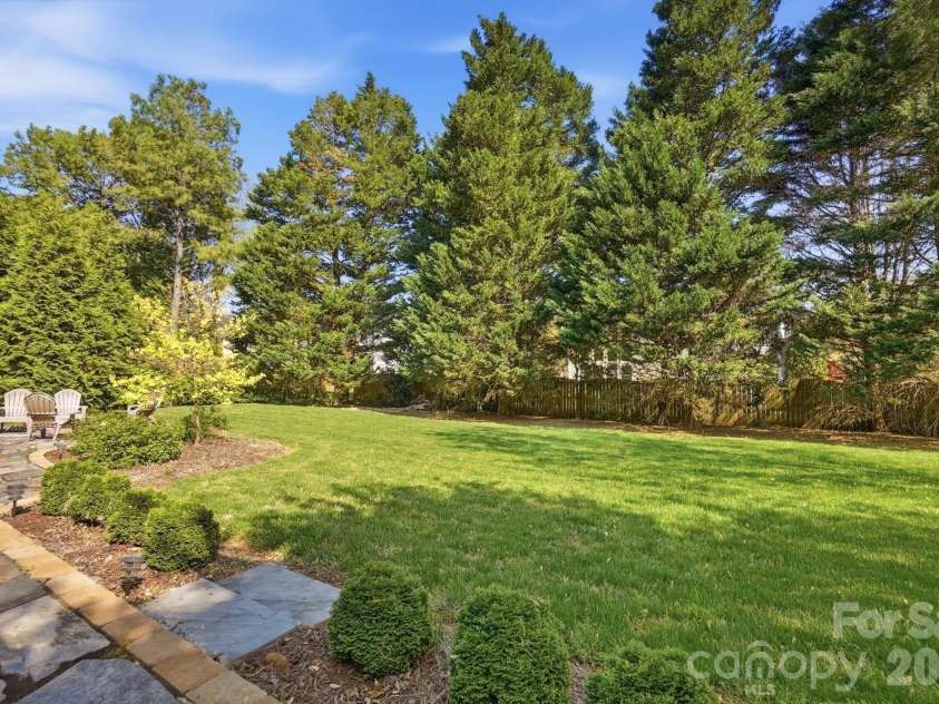 6326 Riverside Oaks Drive, Huntersville, NC 28078.  MLS# CAR4360151, YatesRealty ID 13085. Private Backyard