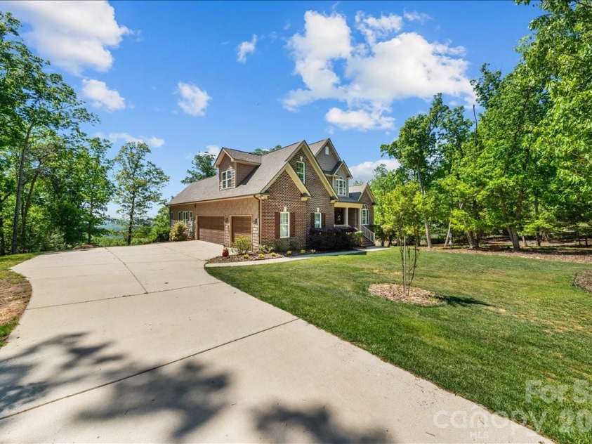 848 Sierra Trace Road, Denton, NC 27239.  MLS# CAR4345137, YatesRealty ID 13086. Light post in front of home allows for enhanced visibility at night.