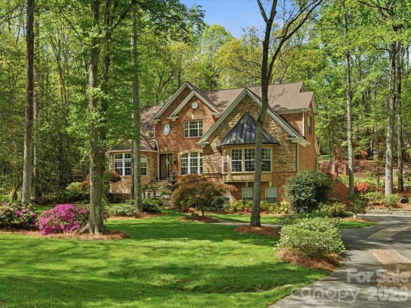 809 Savile Lane, Fort Mill, SC 29715.  MLS# CAR4362587, YatesRealty ID 13088. 