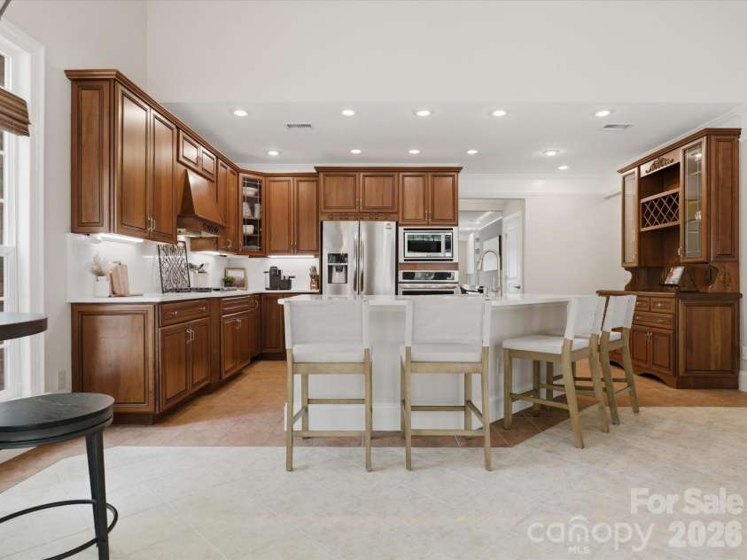 809 Savile Lane, Fort Mill, SC 29715.  MLS# CAR4362587, YatesRealty ID 13088. 