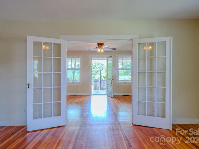 51 Old Nc 20 Highway, Asheville, NC 28806.  MLS# CAR4259014, YatesRealty ID 13089. Looking back towards the front door