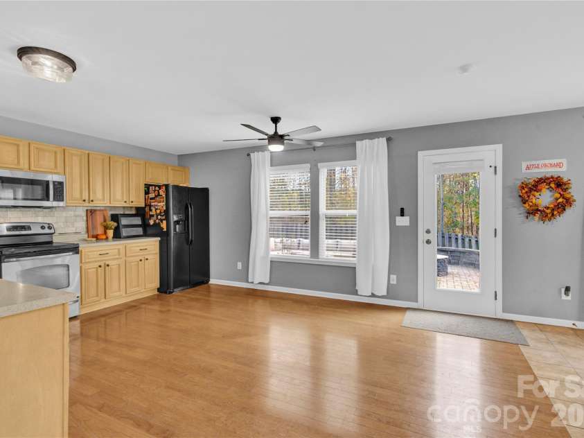 725 Lynville Lane, Rock Hill, SC 29730.  MLS# CAR4323273, YatesRealty ID 13089. 
