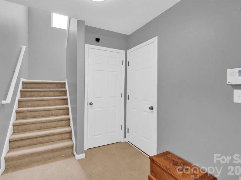 725 Lynville Lane, Rock Hill, SC 29730.  MLS# CAR4323273, YatesRealty ID 13089. 