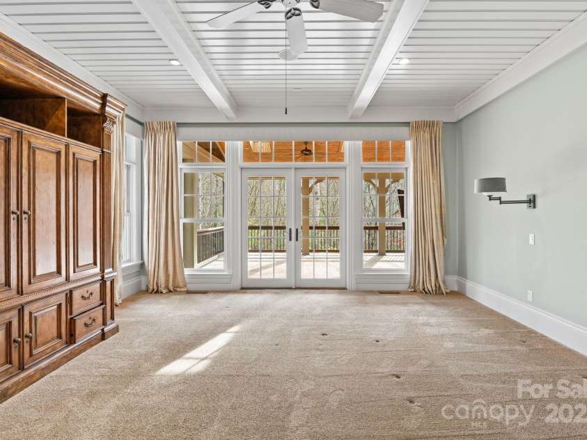 14 Landsdowne Court, Asheville, NC 28803.  MLS# CAR4330052, YatesRealty ID 1309. 