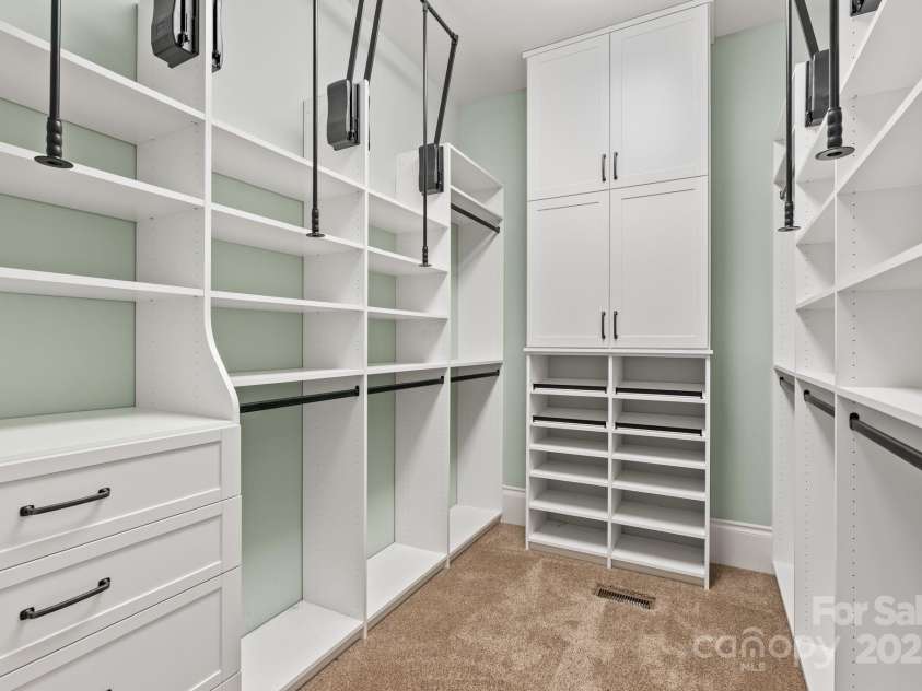 14 Landsdowne Court, Asheville, NC 28803.  MLS# CAR4330052, YatesRealty ID 1309. 