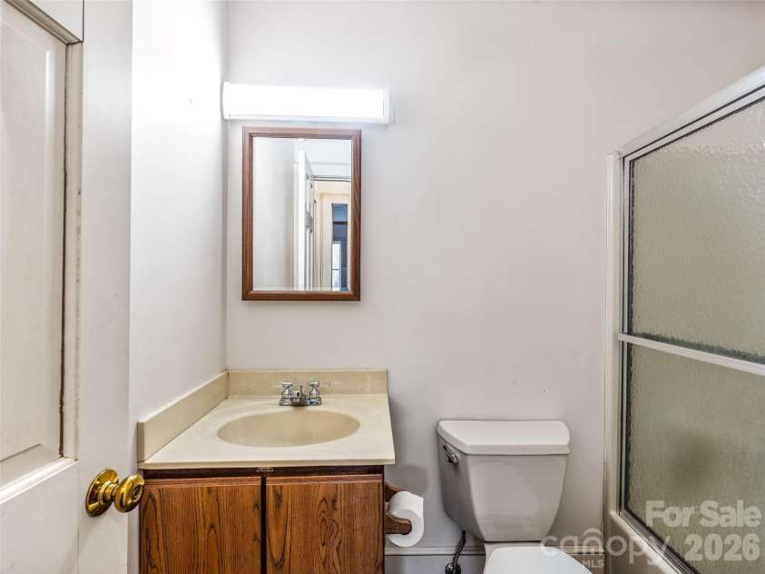 385 Chunns Cove Road, Asheville, NC 28805.  MLS# CAR4339824, YatesRealty ID 1309. 