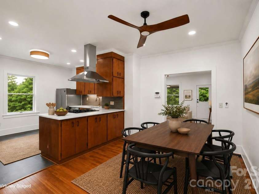 385 Chunns Cove Road, Asheville, NC 28805.  MLS# CAR4397492, YatesRealty ID 1309. Dining Room/Kitchen