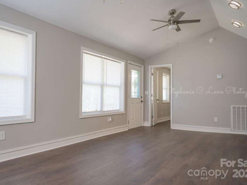 728 Morningside Drive, Mount Holly, NC 28120.  MLS# CAR4259449, YatesRealty ID 13090. 