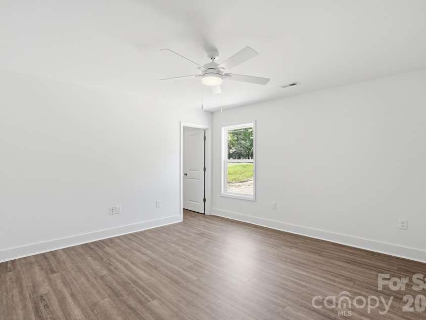 339 Peachtree Road, Rock Hill, SC 29730.  MLS# CAR4364065, YatesRealty ID 13091. 