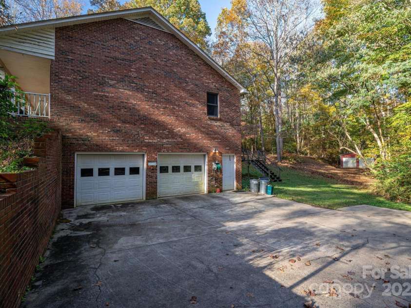 480 Ingleside Farm Road, Iron Station, NC 28080.  MLS# CAR4252019, YatesRealty ID 13093. Garage