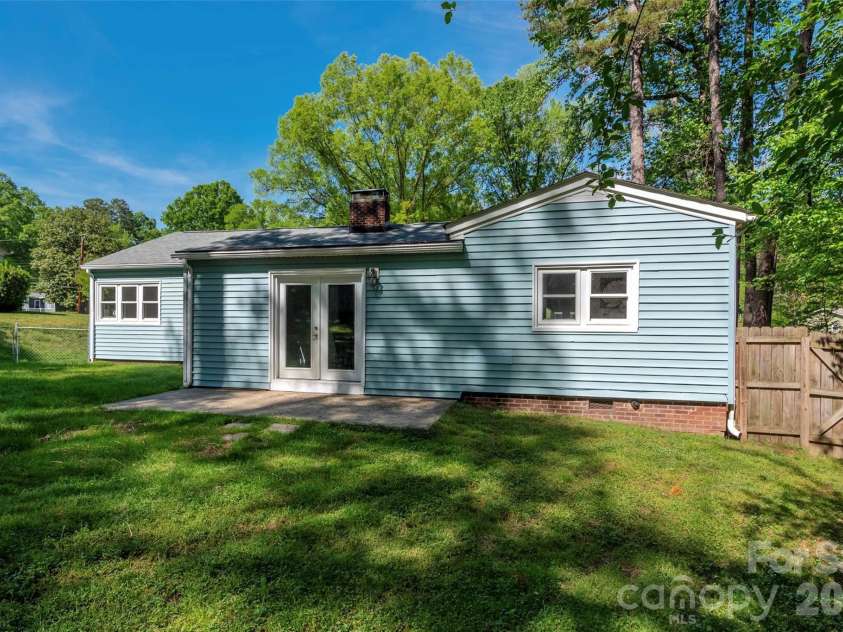 782 Ideal Drive, Concord, NC 28025.  MLS# CAR4370544, YatesRealty ID 13093. 