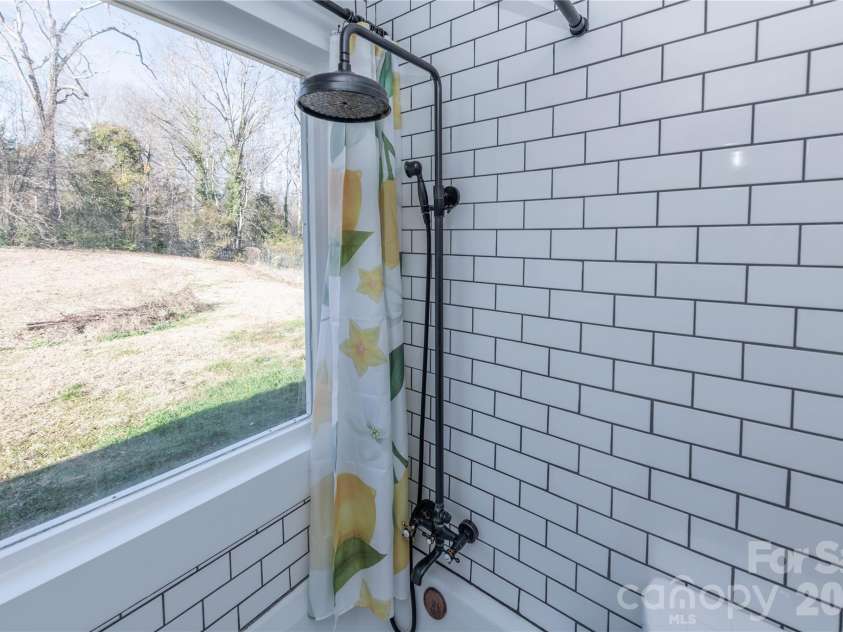 2271 Knowles Street, Kannapolis, NC 28083.  MLS# CAR4339778, YatesRealty ID 13094. 