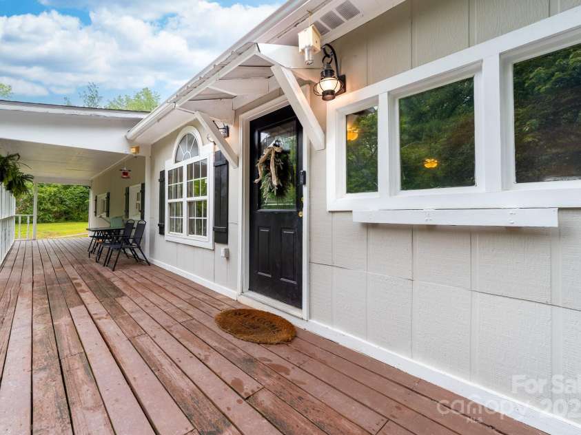 3716 Hamilton Drive, Gastonia, NC 28052.  MLS# CAR4258249, YatesRealty ID 13094. 