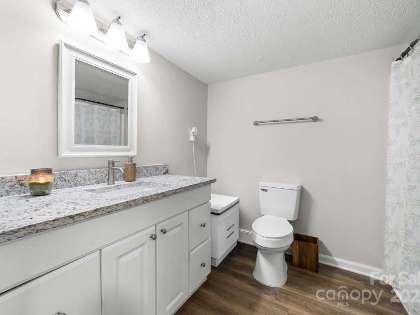 3716 Hamilton Drive, Gastonia, NC 28052.  MLS# CAR4258249, YatesRealty ID 13094. 