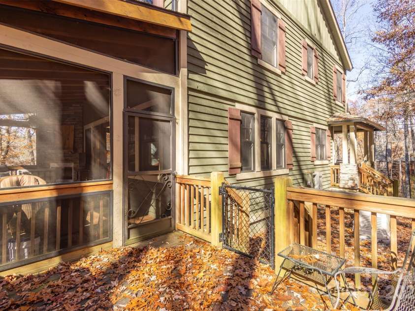 196 Juneberry Lane, Tuckasegee, NC 28783.  MLS# CAR4256468, YatesRealty ID 13095. 