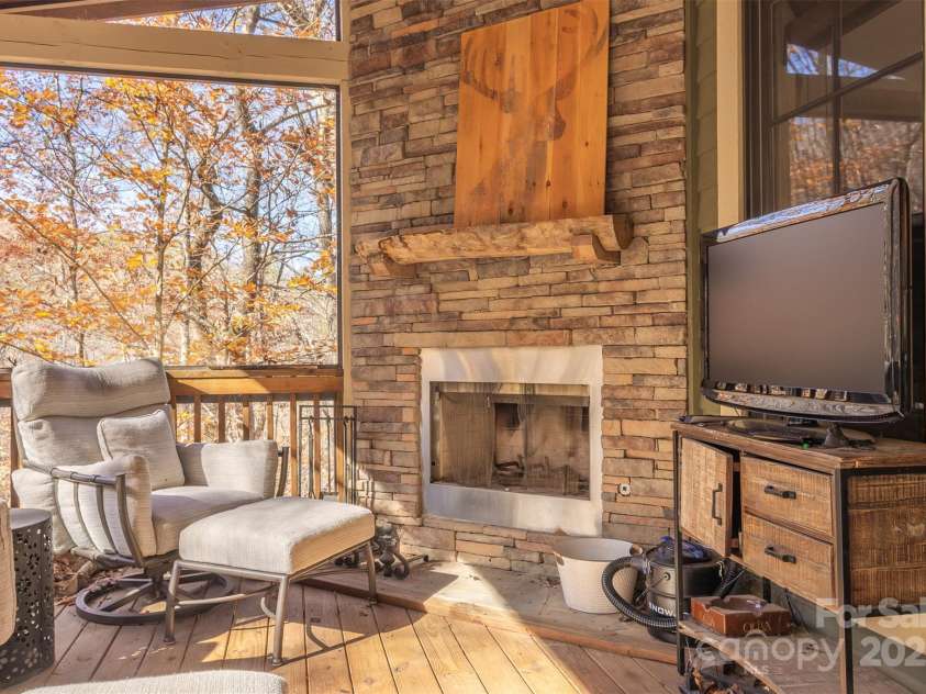 196 Juneberry Lane, Tuckasegee, NC 28783.  MLS# CAR4256468, YatesRealty ID 13095. 