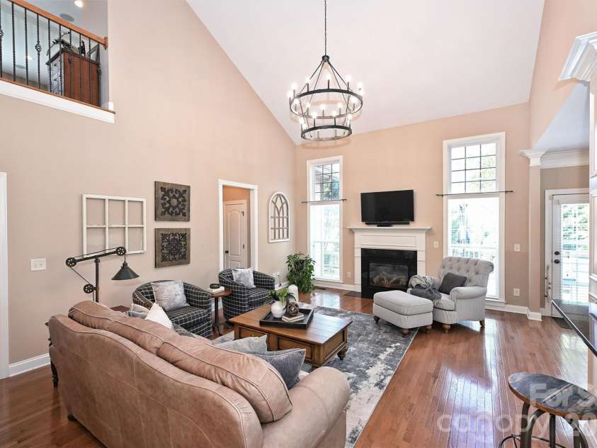 4533 Fox Ridge Lane, Indian Land, SC 29707.  MLS# CAR4349736, YatesRealty ID 13095. New light in Great Room