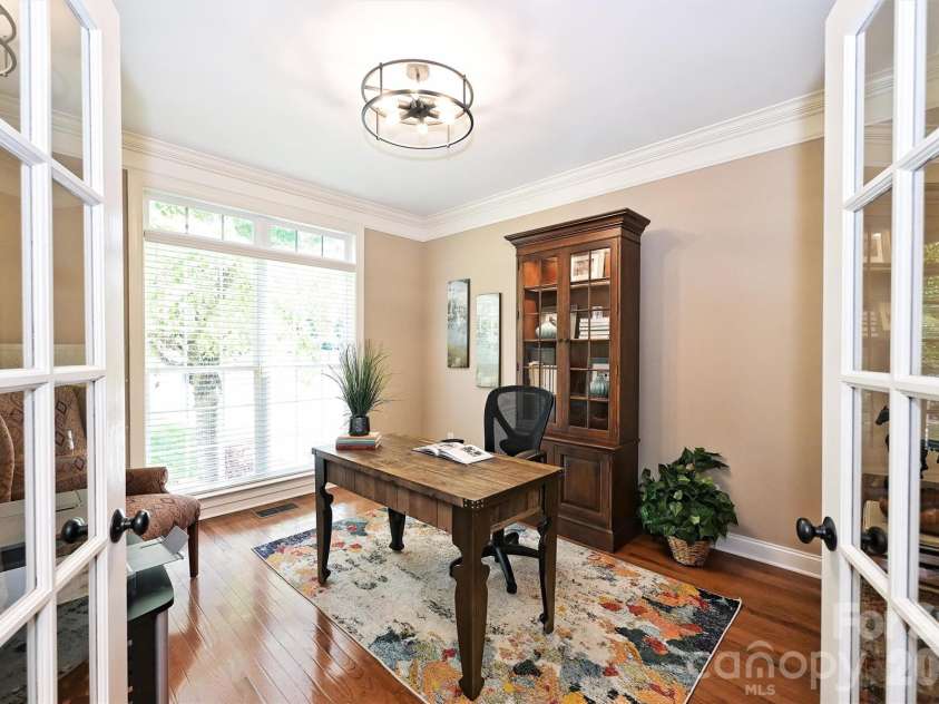 4533 Fox Ridge Lane, Indian Land, SC 29707.  MLS# CAR4349736, YatesRealty ID 13095. New light in Office
