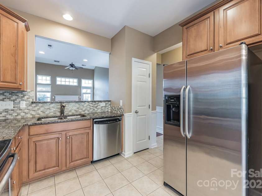 165 Arcadian Way, Mooresville, NC 28117.  MLS# CAR4258358, YatesRealty ID 13096. 