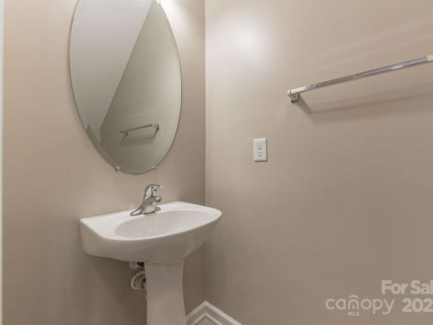 165 Arcadian Way, Mooresville, NC 28117.  MLS# CAR4258358, YatesRealty ID 13096. 