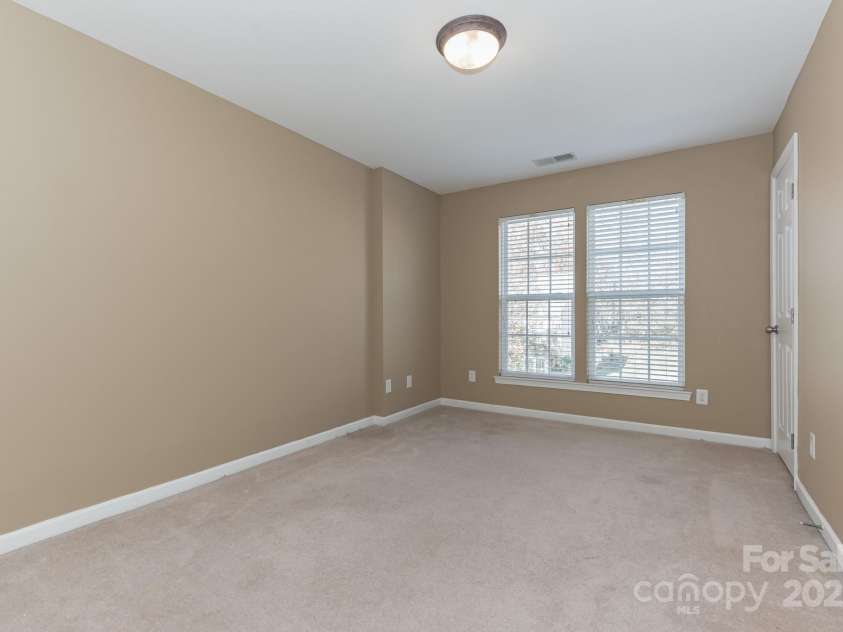 165 Arcadian Way, Mooresville, NC 28117.  MLS# CAR4258358, YatesRealty ID 13096. 