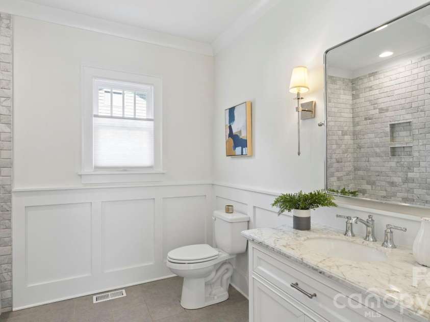 2232 Commonwealth Avenue, Charlotte, NC 28205.  MLS# CAR4365970, YatesRealty ID 13096. 