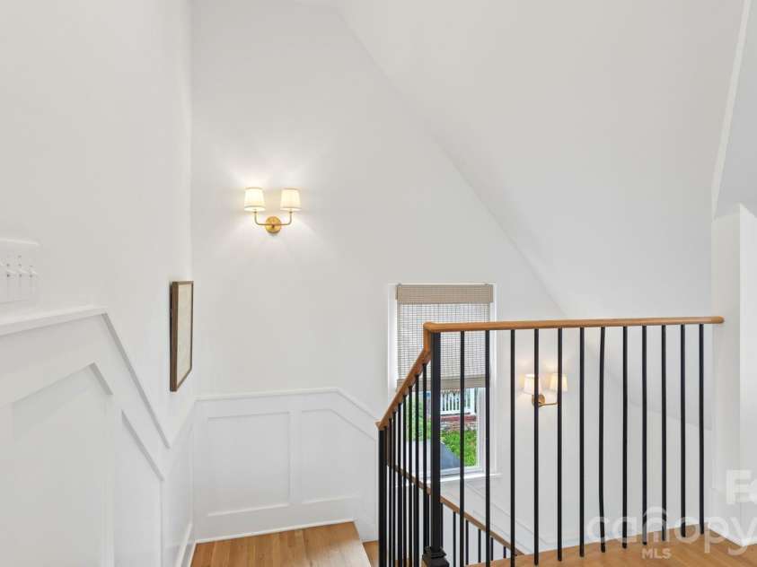 2232 Commonwealth Avenue, Charlotte, NC 28205.  MLS# CAR4365970, YatesRealty ID 13096. 