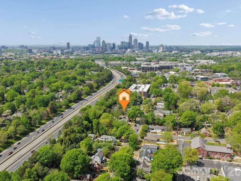 2232 Commonwealth Avenue, Charlotte, NC 28205.  MLS# CAR4365970, YatesRealty ID 13096. 