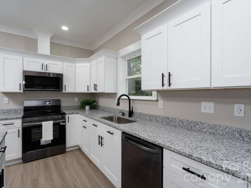 1315 Reid Street, Albemarle, NC 28001.  MLS# CAR4351491, YatesRealty ID 13098. 