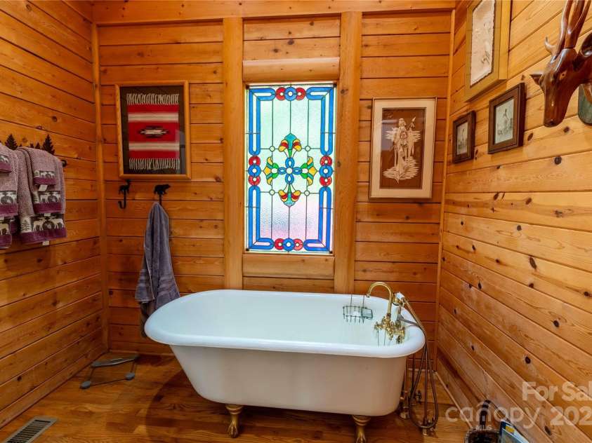 238 Falling Water Drive, Burnsville, NC 28714.  MLS# CAR4284318, YatesRealty ID 131. 