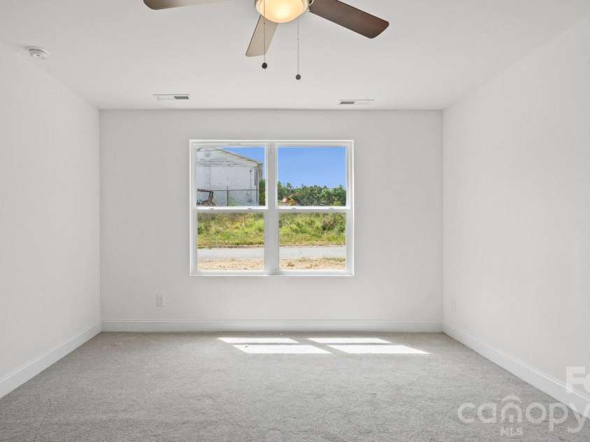 107 Murray Street, Chester, SC 29706.  MLS# CAR4369341, YatesRealty ID 13100. 