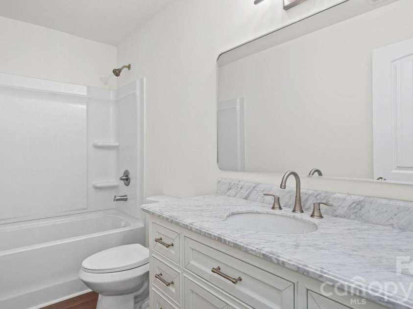 107 Murray Street, Chester, SC 29706.  MLS# CAR4369341, YatesRealty ID 13100. 