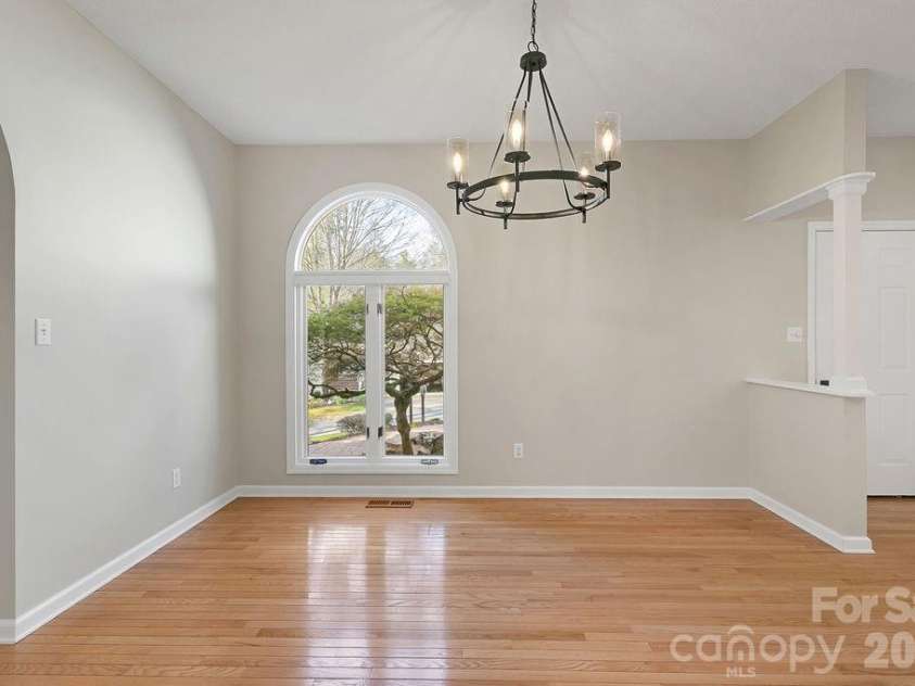 54 Wintergreen Drive, Brevard, NC 28712.  MLS# CAR4354196, YatesRealty ID 13101. 