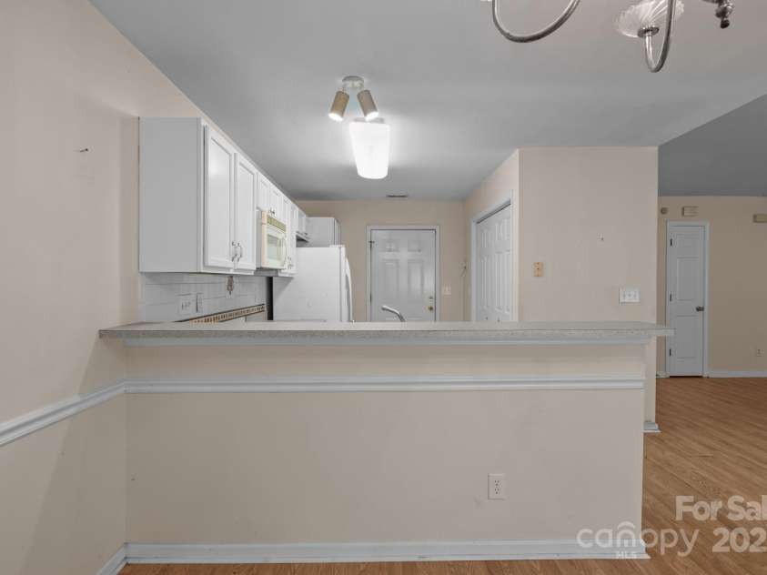 112 Dujon Court, Mount Holly, NC 28120.  MLS# CAR4258710, YatesRealty ID 13103. 