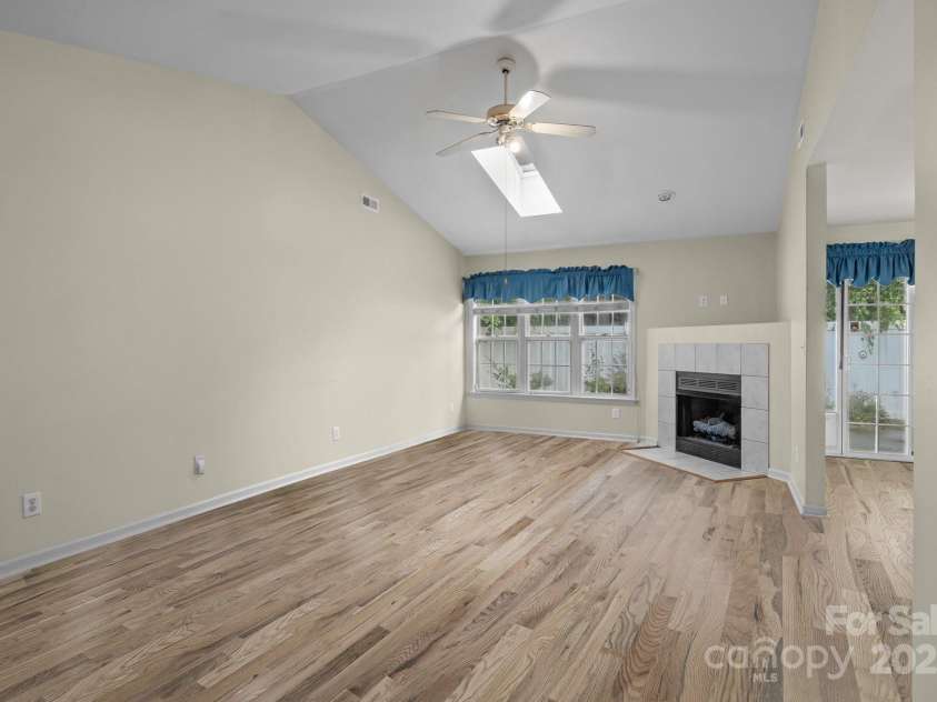 112 Dujon Court, Mount Holly, NC 28120.  MLS# CAR4258710, YatesRealty ID 13103. 