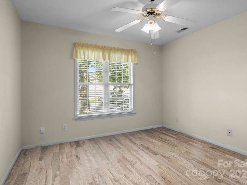 112 Dujon Court, Mount Holly, NC 28120.  MLS# CAR4258710, YatesRealty ID 13103. 