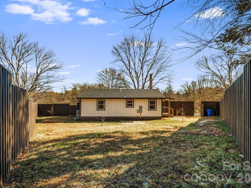 95 Loeb Drive, Brevard, NC 28712.  MLS# CAR4320988, YatesRealty ID 13104. Fully fenced and private backyard