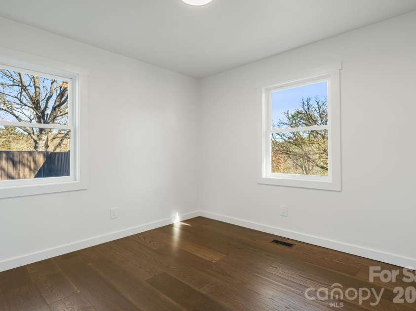 95 Loeb Drive, Brevard, NC 28712.  MLS# CAR4320988, YatesRealty ID 13104. Second Guest Room perfect for Home Office