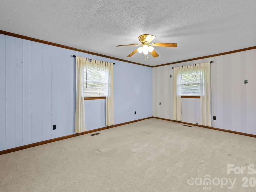 945 Alvin Hough Road, Midland, NC 28107.  MLS# CAR4309237, YatesRealty ID 13105. 