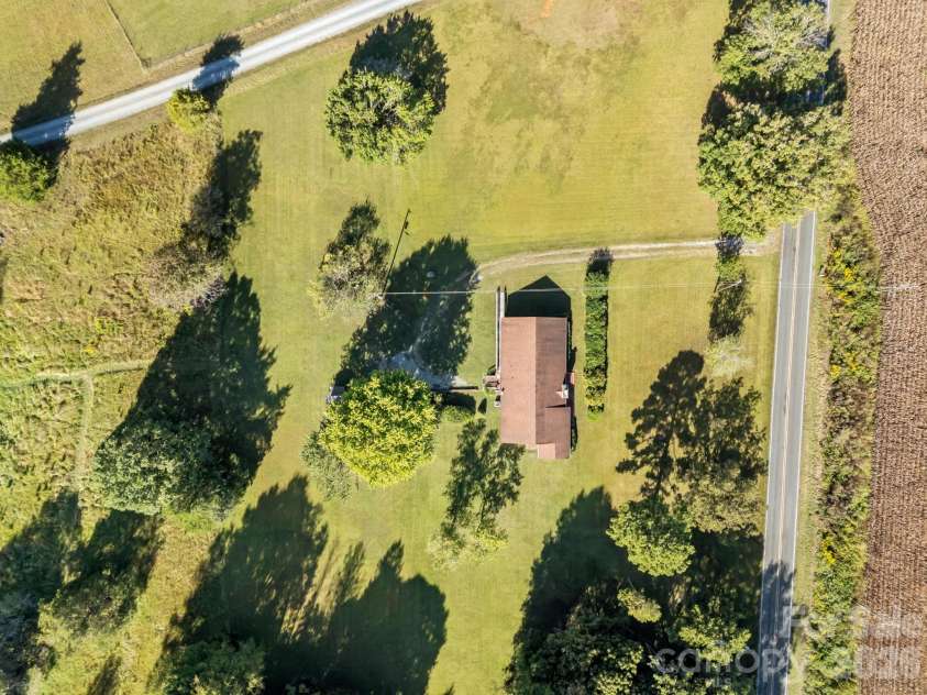 945 Alvin Hough Road, Midland, NC 28107.  MLS# CAR4309237, YatesRealty ID 13105. 