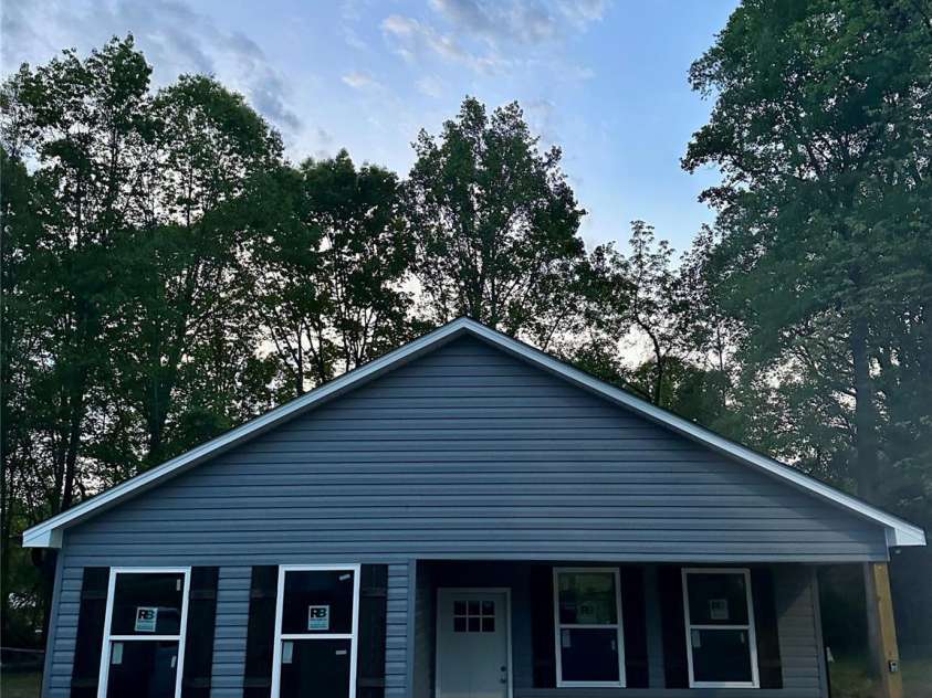 230 Swink Avenue, Salisbury, NC 28147.  MLS# CAR4368649, YatesRealty ID 13106. Under construction!  Approx. 3 weeks until completion
