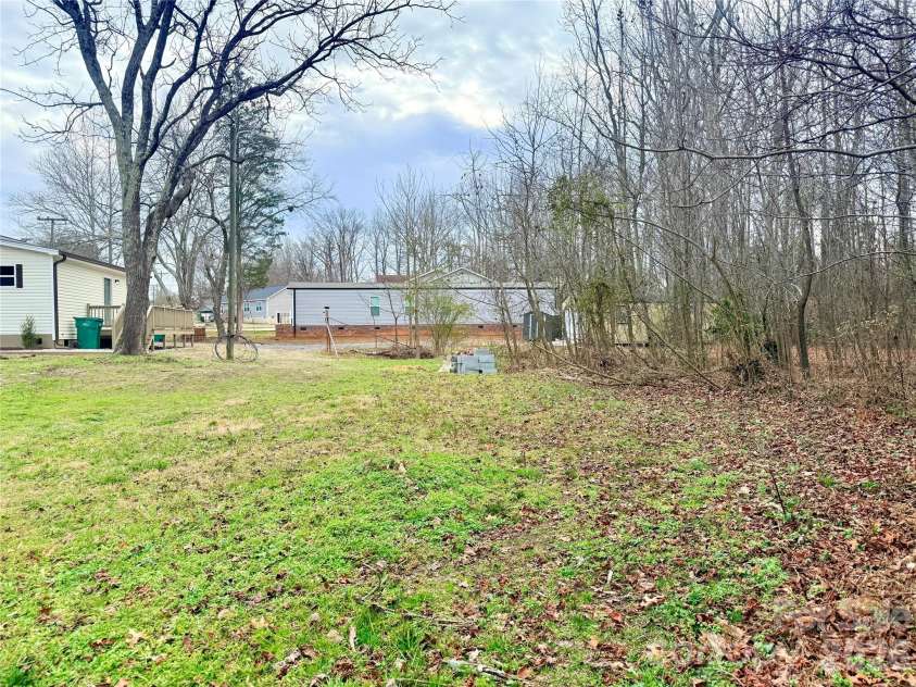 706 Salisbury Avenue, Salisbury, NC 28146.  MLS# CAR4340176, YatesRealty ID 13107. 