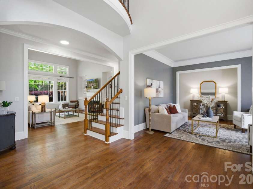7004 Camrose Crossing Lane, Matthews, NC 28104.  MLS# CAR4367901, YatesRealty ID 13108. 