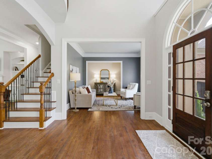 7004 Camrose Crossing Lane, Matthews, NC 28104.  MLS# CAR4367901, YatesRealty ID 13108. 