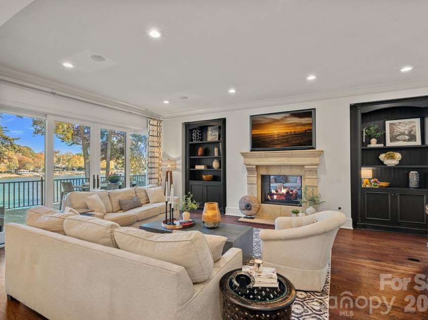 119 Longfellow Lane, Mooresville, NC 28117.  MLS# CAR4366723, YatesRealty ID 13109. 