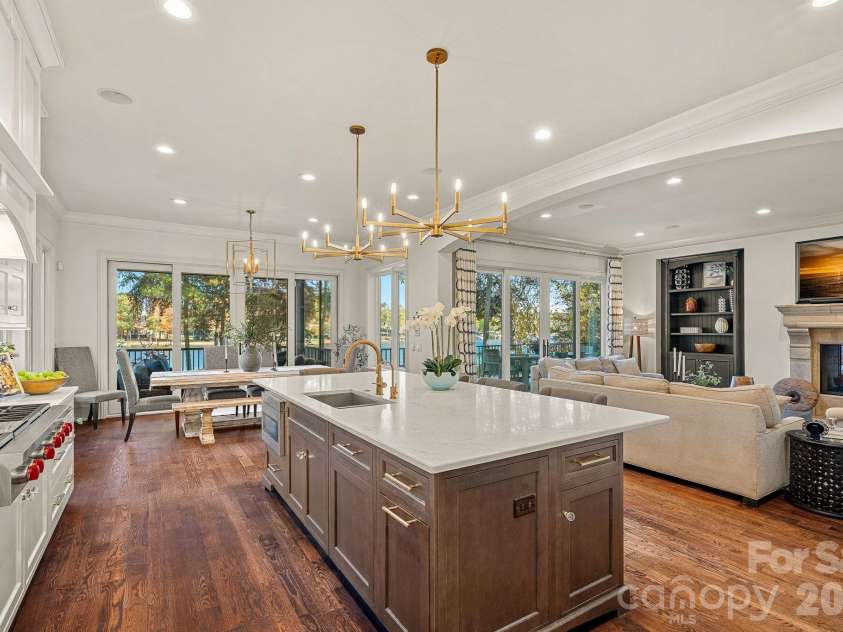 119 Longfellow Lane, Mooresville, NC 28117.  MLS# CAR4366723, YatesRealty ID 13109. 