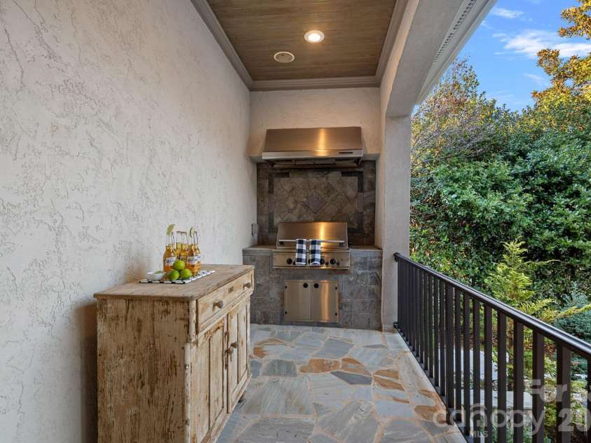 119 Longfellow Lane, Mooresville, NC 28117.  MLS# CAR4366723, YatesRealty ID 13109. 