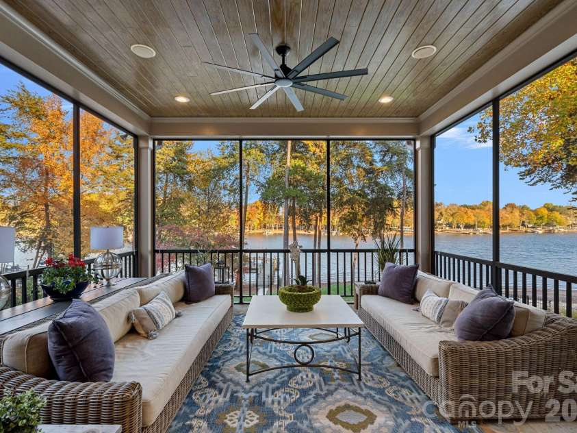 119 Longfellow Lane, Mooresville, NC 28117.  MLS# CAR4366723, YatesRealty ID 13109. 