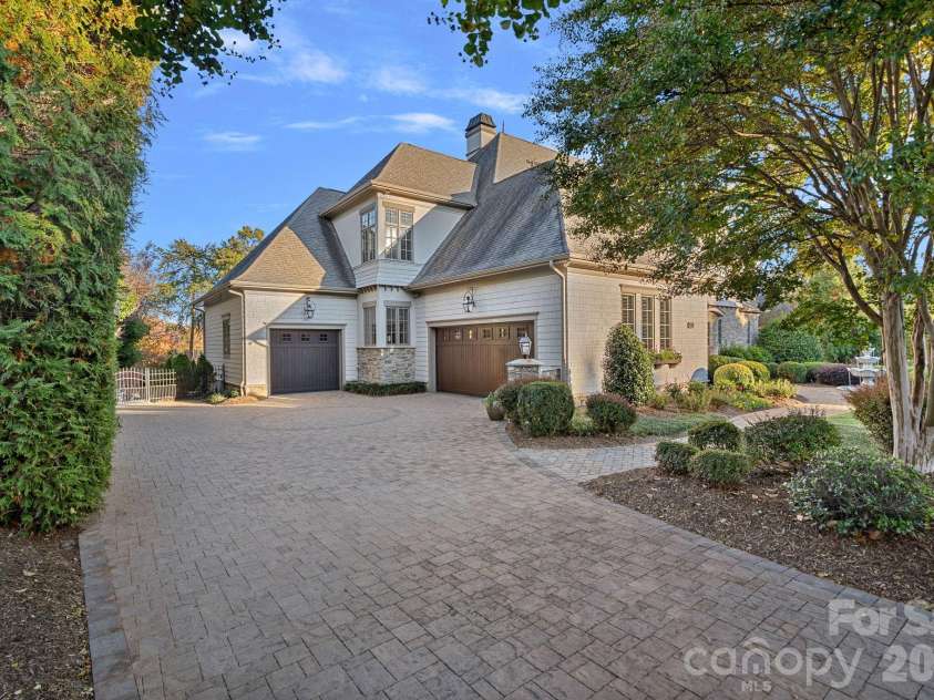 119 Longfellow Lane, Mooresville, NC 28117.  MLS# CAR4366723, YatesRealty ID 13109. 