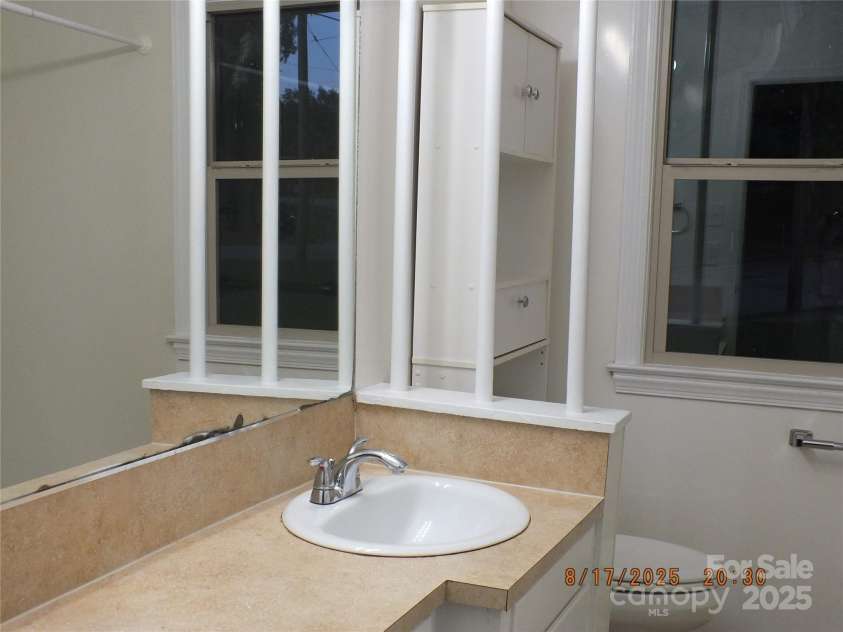 414 Springs Street, Lancaster, SC 29720.  MLS# CAR4293071, YatesRealty ID 1311. 